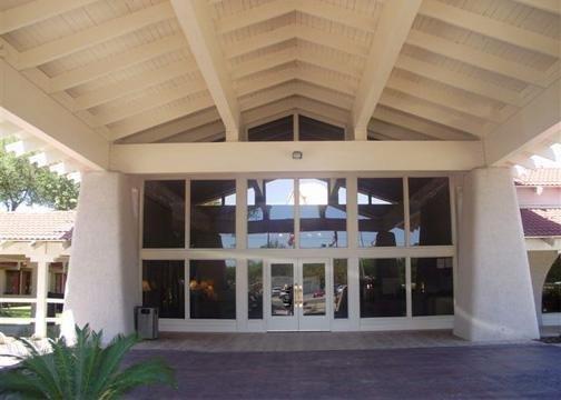 Days Inn By Wyndham Uvalde Bagian luar foto